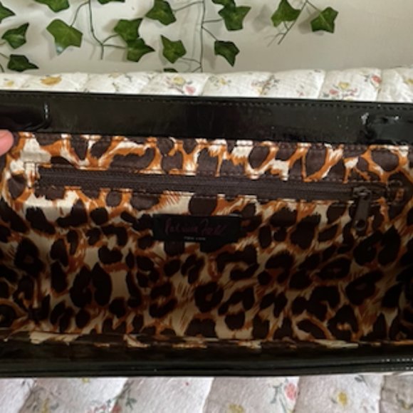 VINTAGE Patricia Field NY Graffiti Clutch - Picture 4 of 4